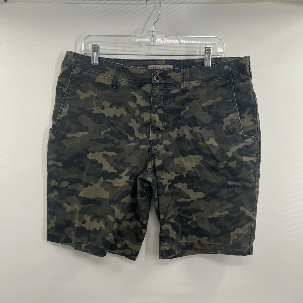 5.11 Aramis 10" Shorts Mens 36 Green Camo Cotton Blend Multi Pocket Utility - Picture 1 of 15